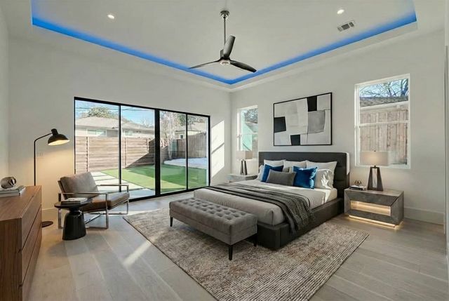 11232 Hillcrest Road, Dallas, TX 75230