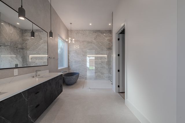 11232 Hillcrest Road, Dallas, TX 75230