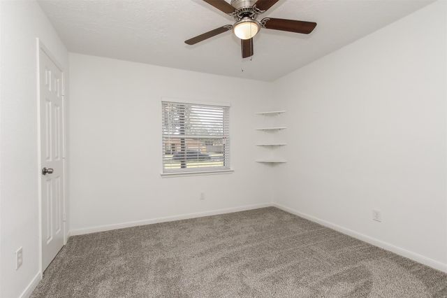 9410 Dundalk Street, Spring, TX 77379