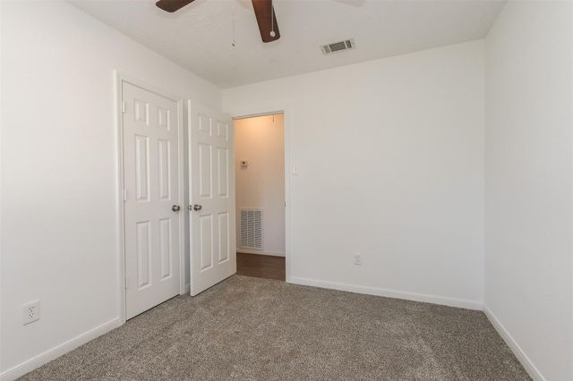 9410 Dundalk Street, Spring, TX 77379