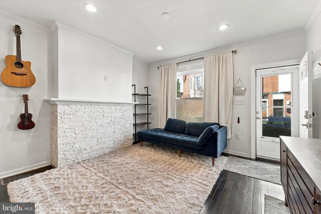 2066 EMILY ST, PHILADELPHIA, PA 19145 — photo 4
