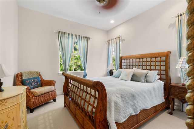 2802 Saint Barts Square, Vero Beach, FL 32967