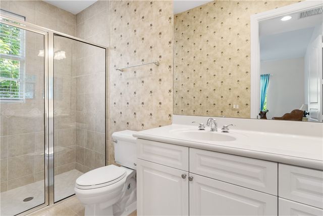 2802 Saint Barts Square, Vero Beach, FL 32967