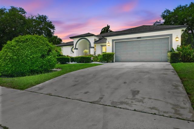 3800 NW 10th Street, Delray Beach, FL 33445