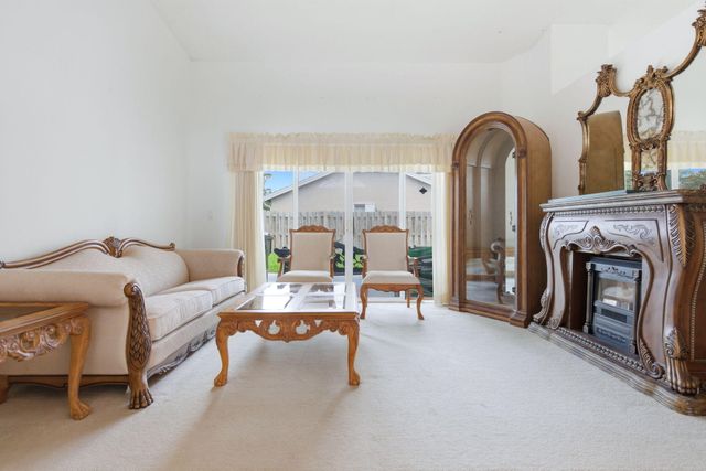 3800 NW 10th Street, Delray Beach, FL 33445