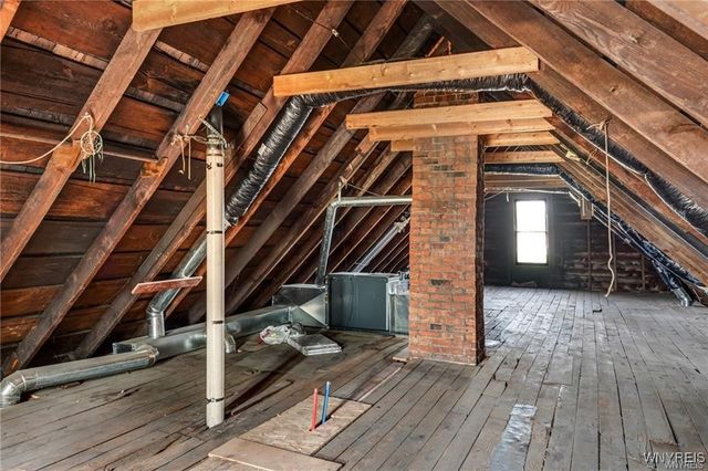 86 Shepard Street, Buffalo, NY 14212