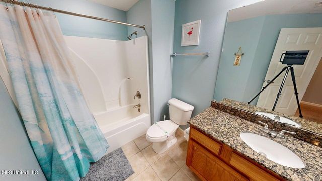 2228 Beach Drive, 1304, Gulfport, MS 39507