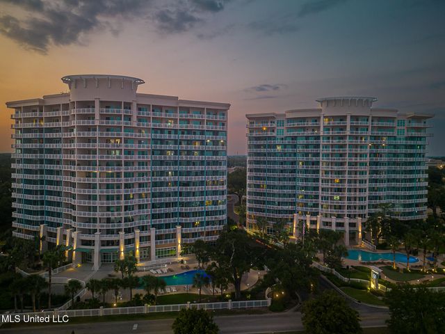 2228 Beach Drive, 1304, Gulfport, MS 39507