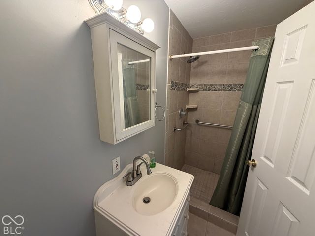 120 Winona Avenue, Carmel, IN 46032