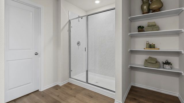 3302 Charleston Drive, Ennis, TX 75119