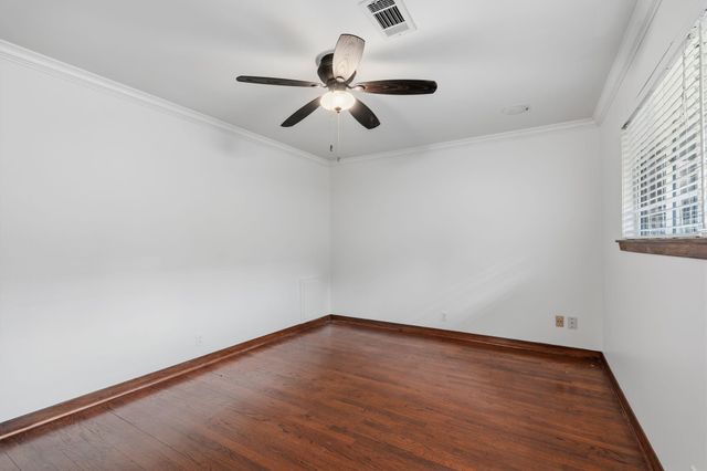 5307 Poinciana Drive, Houston, TX 77092