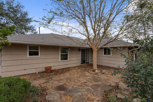 5307 Poinciana Drive, Houston, TX 77092