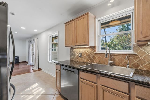 5307 Poinciana Drive, Houston, TX 77092
