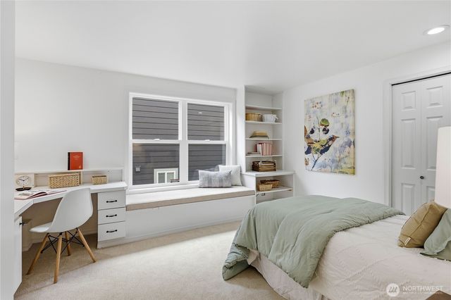 18575 Skog Court NE, Poulsbo, WA 98370