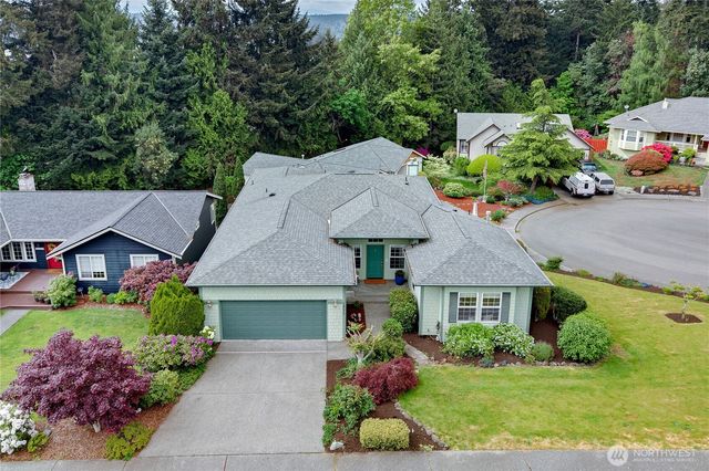 18575 Skog Court NE, Poulsbo, WA 98370