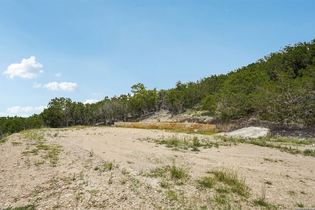 902 Saddlewood Blvd, Kerrville, TX 78028