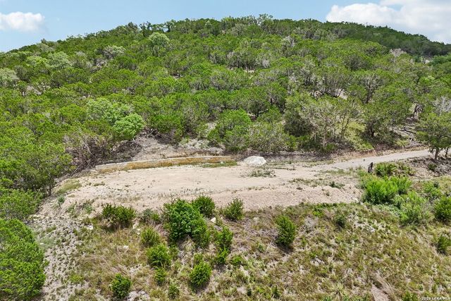 902 Saddlewood Blvd, Kerrville, TX 78028