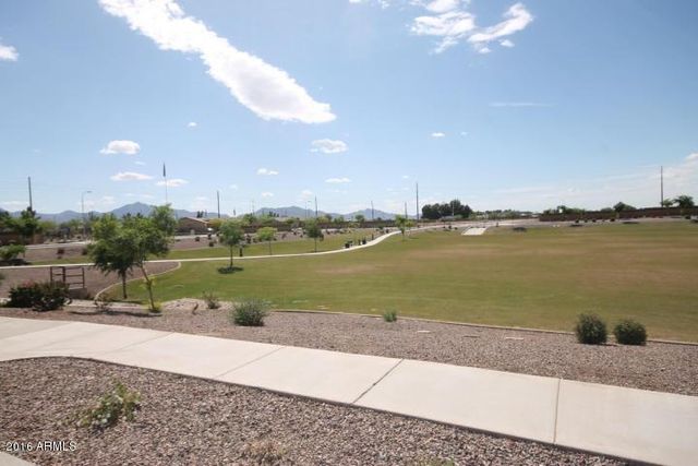 5627 W HUNTINGTON Drive, Laveen, AZ 85339