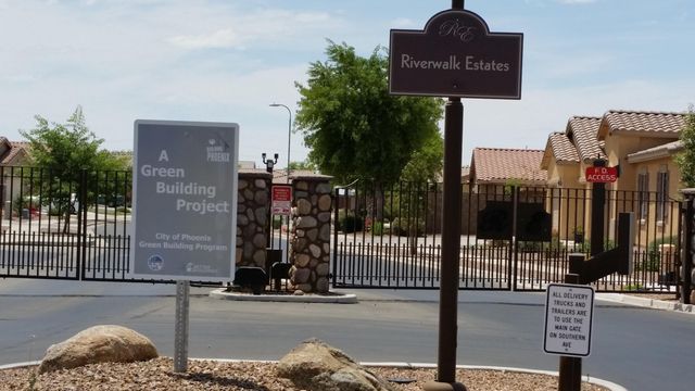 5627 W HUNTINGTON Drive, Laveen, AZ 85339