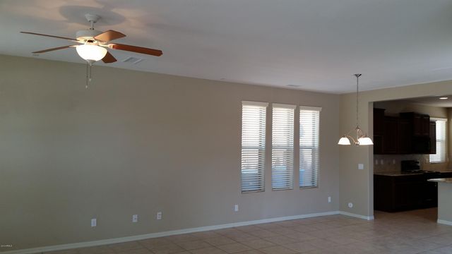 5627 W HUNTINGTON Drive, Laveen, AZ 85339