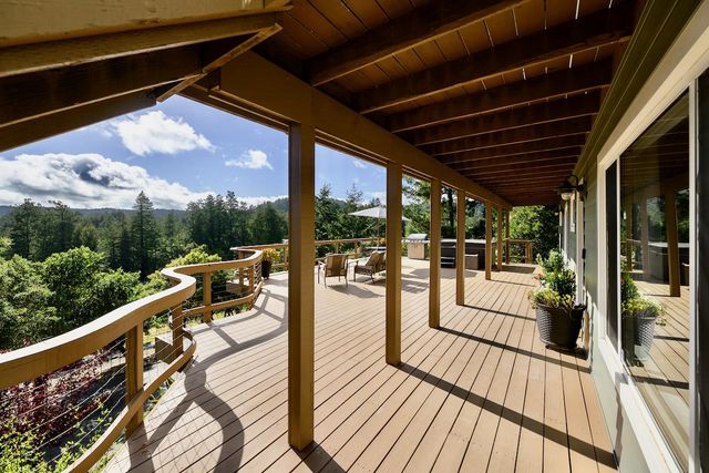 155 Rabbits Run Road, Santa Cruz, CA 95060