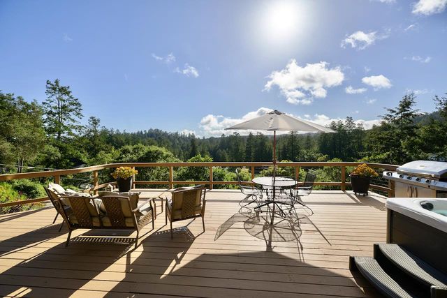 155 Rabbits Run Road, Santa Cruz, CA 95060