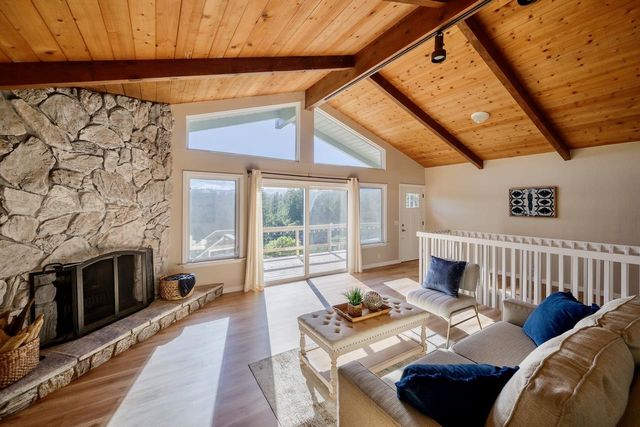 155 Rabbits Run Road, Santa Cruz, CA 95060