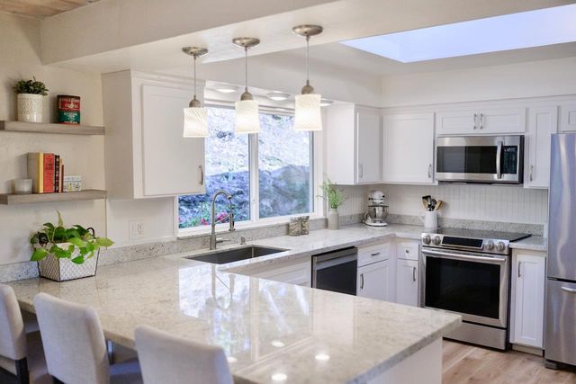 155 Rabbits Run Road, Santa Cruz, CA 95060