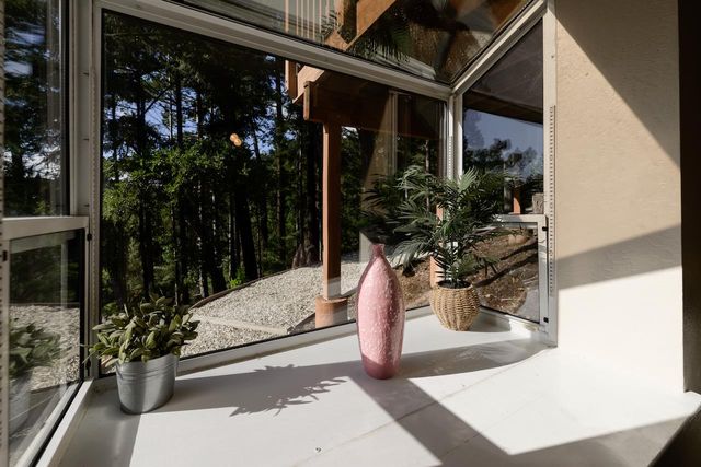 155 Rabbits Run Road, Santa Cruz, CA 95060