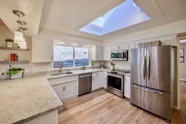 155 Rabbits Run Road, Santa Cruz, CA 95060