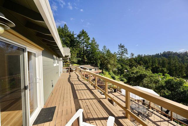 155 Rabbits Run Road, Santa Cruz, CA 95060