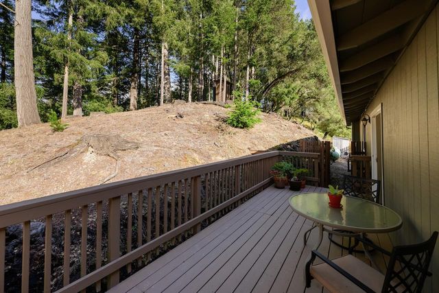 155 Rabbits Run Road, Santa Cruz, CA 95060