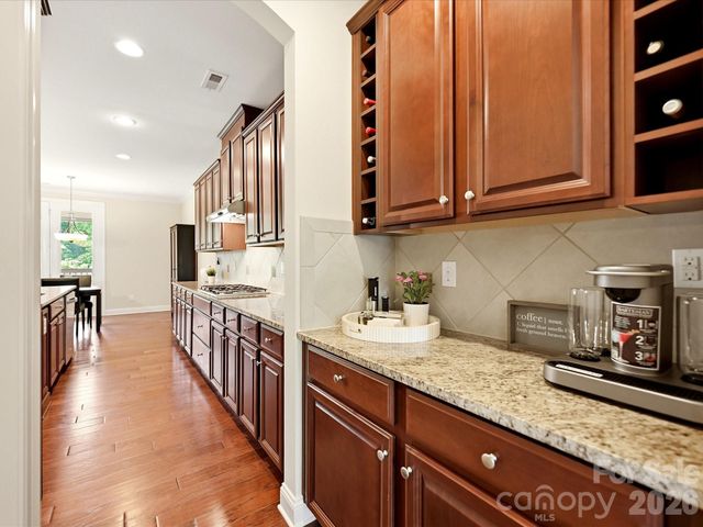 224 Kingsdown Avenue, Charlotte, NC 28270