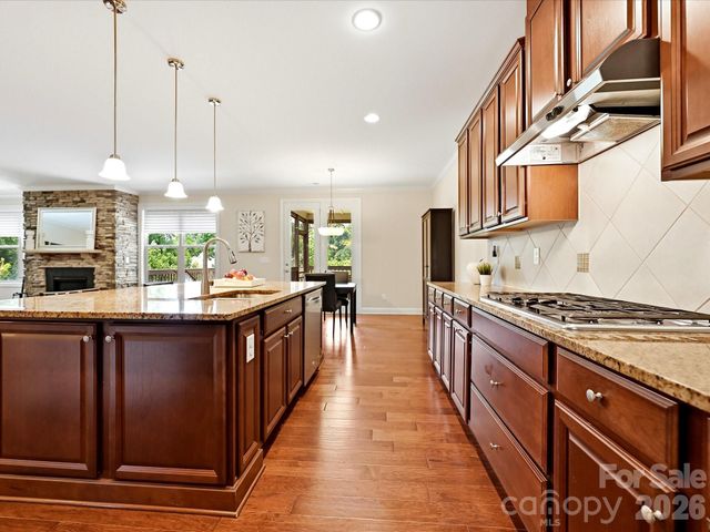 224 Kingsdown Avenue, Charlotte, NC 28270