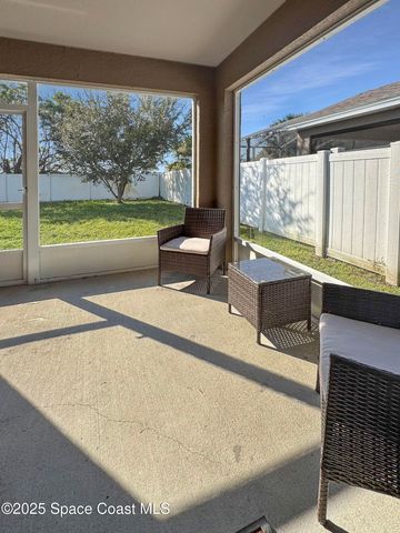 2580 Snapdragon Drive NW, Palm Bay, FL 32907