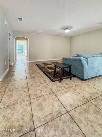 2580 Snapdragon Drive NW, Palm Bay, FL 32907