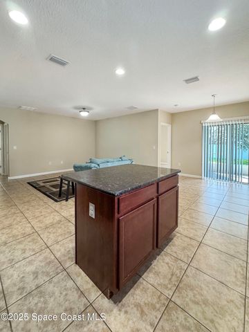 2580 Snapdragon Drive NW, Palm Bay, FL 32907