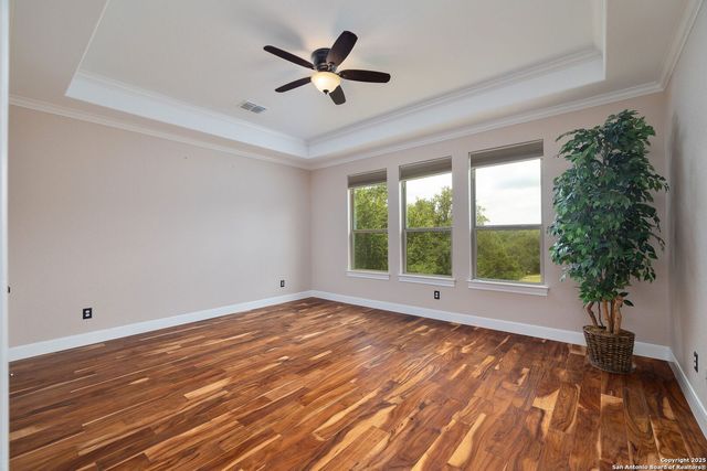 157 Paradise Hls, New Braunfels, TX 78132