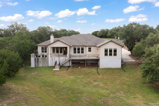 157 Paradise Hls, New Braunfels, TX 78132