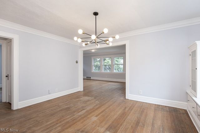 10612 Clifton Boulevard, Cleveland, OH 44102