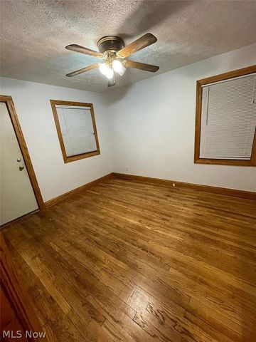 10612 Clifton Boulevard, Cleveland, OH 44102