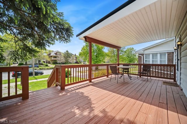 10612 Clifton Boulevard, Cleveland, OH 44102