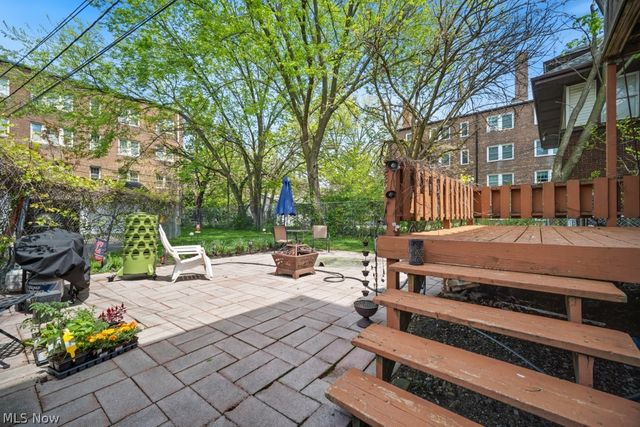 10612 Clifton Boulevard, Cleveland, OH 44102