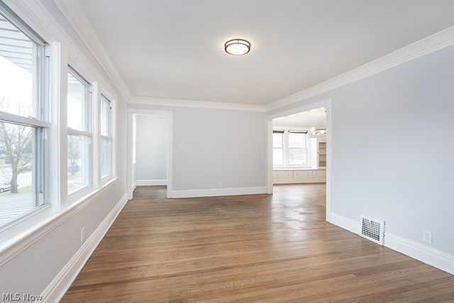 10612 Clifton Boulevard, Cleveland, OH 44102