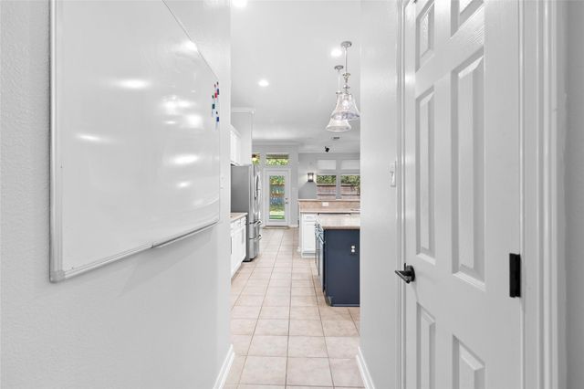 24923 Pikecrest Drive, Spring, TX 77389