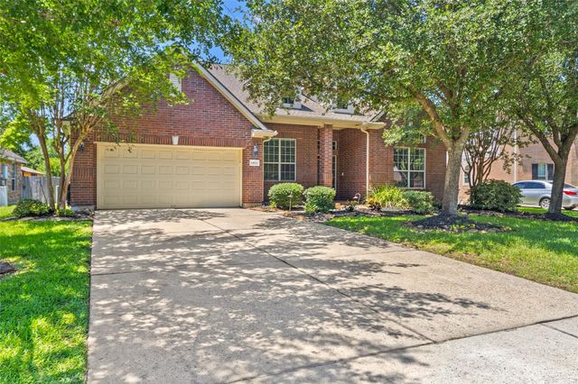 24923 Pikecrest Drive, Spring, TX 77389