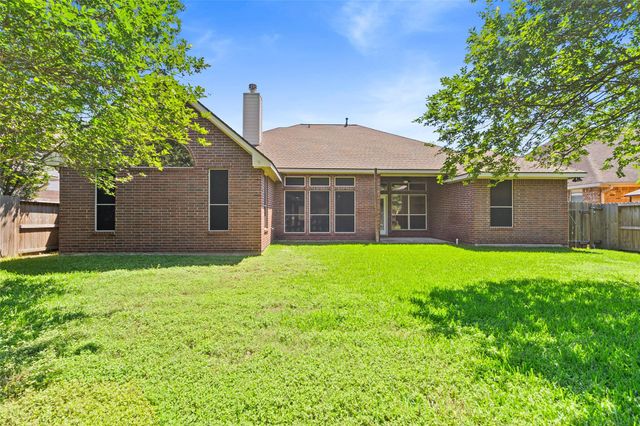 24923 Pikecrest Drive, Spring, TX 77389