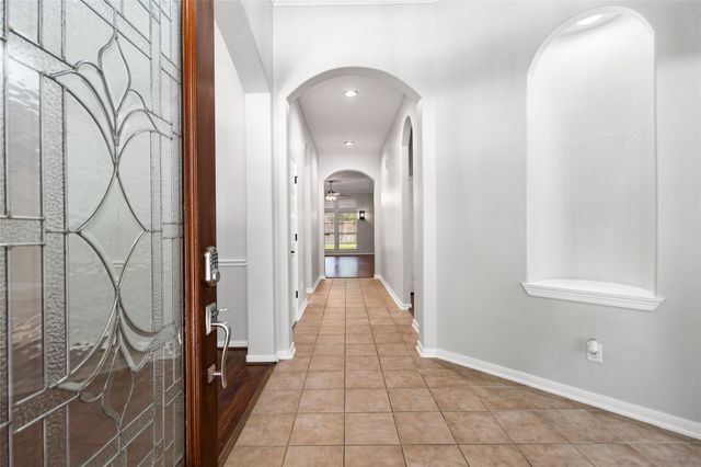 24923 Pikecrest Drive, Spring, TX 77389