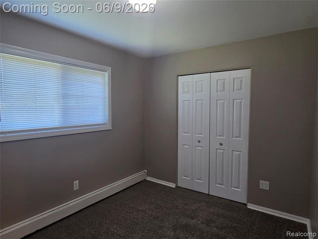 8125 Timken Avenue, Warren, MI 48089
