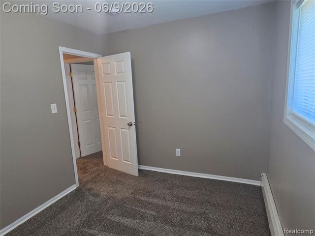8125 Timken Avenue, Warren, MI 48089